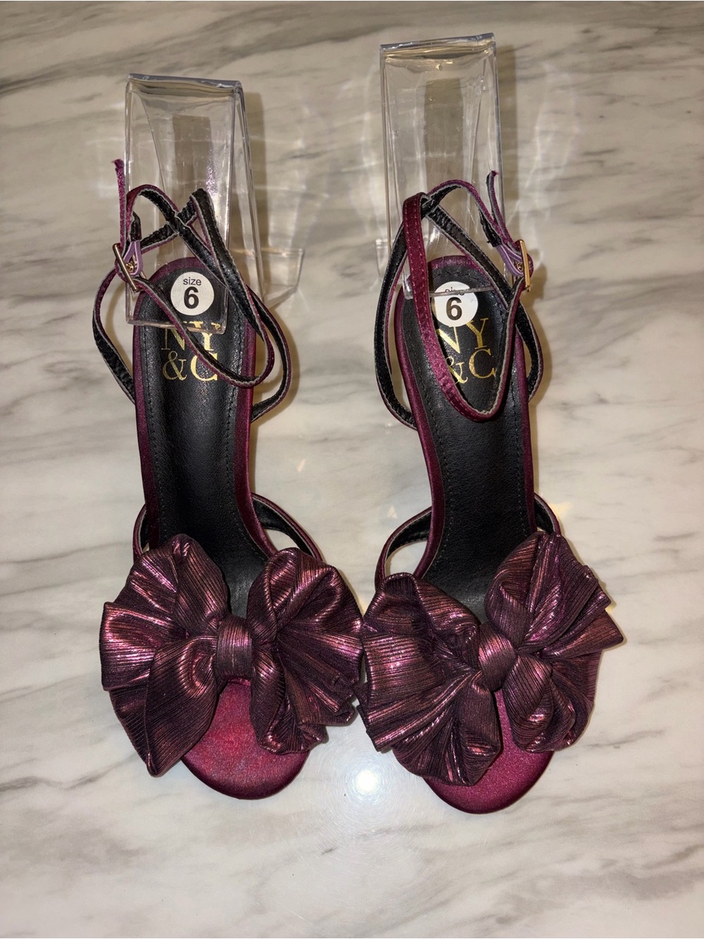 NY&C New York & Company Plum Metallic Plisse Bow Heel Sandals Size 6